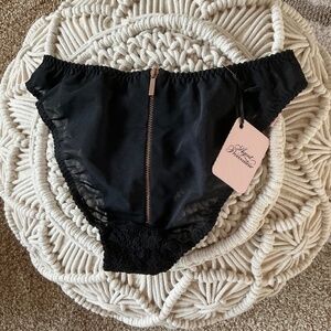 Agent Provocateur Panties with Working Zipper NWT  Size 6